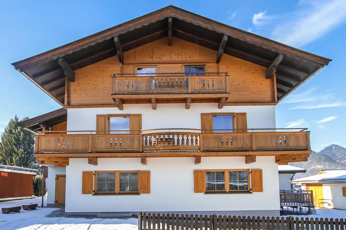 Ferienhaus Resi & Obermoser Kössen Pokoj fotografie