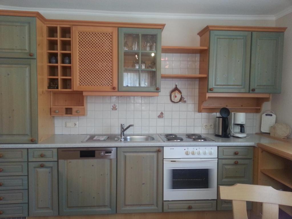 Ferienhaus Resi & Obermoser Kössen Pokoj fotografie